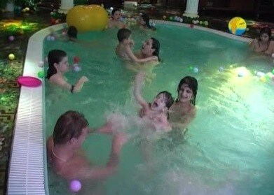 Naturist Freedom: Castle Fantasia - Nature provides energy and inspiration for the practice of naturism and nudism