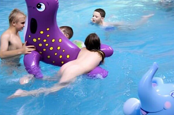 Indoor Waterside Day photo gallery - Simplicity is the key to nudism