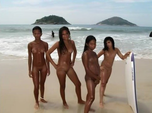 Warm Brazilian Beach Series 2 photo gallery - Nudists value harmony and tranquility