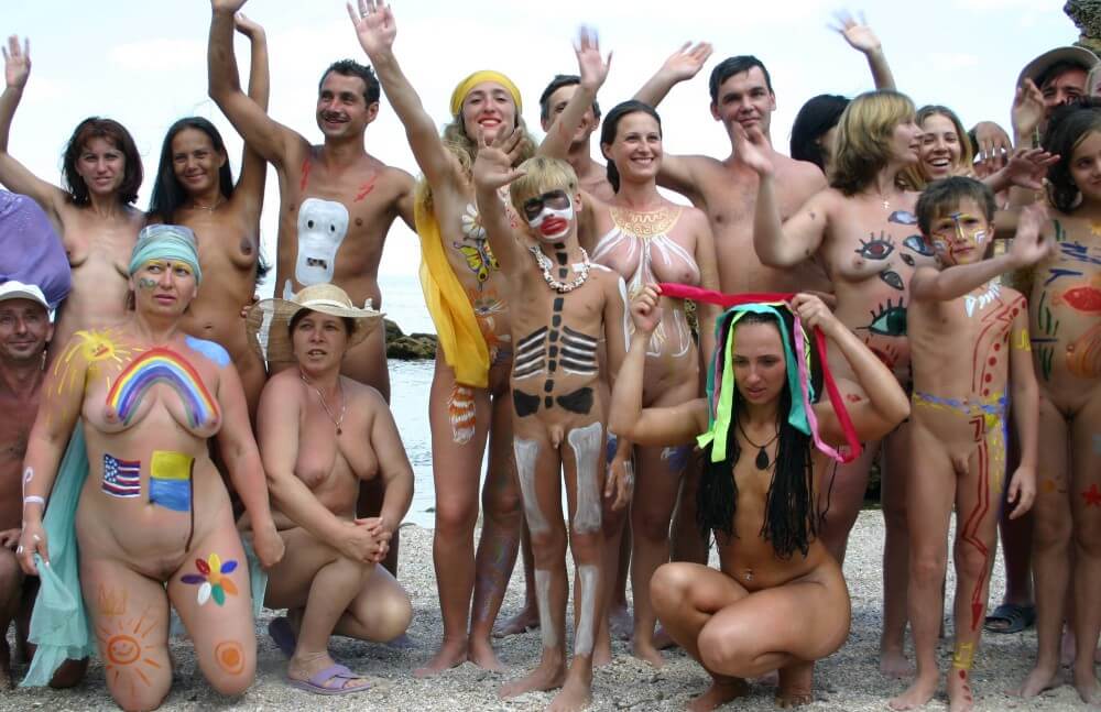 Odessa Our Group Profile pics - Living freely and naturally is the dream of naturists