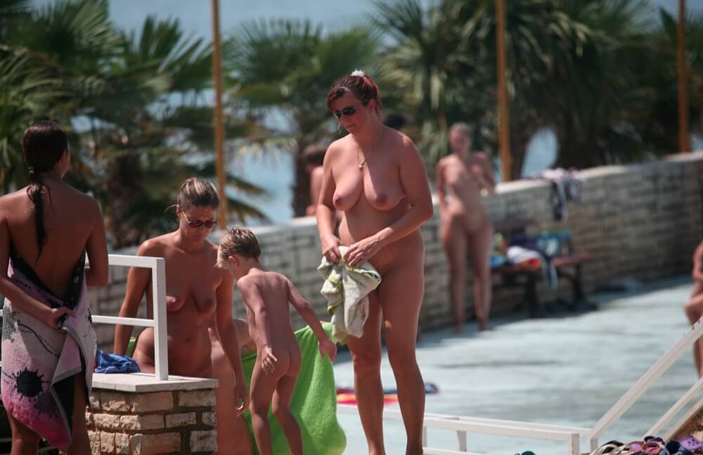 Boardwalk Biking pics - The concept of being without clothes