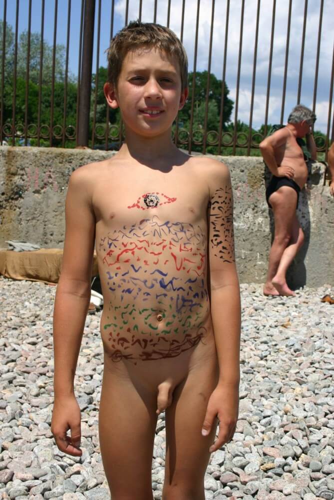 Father and Daughter Painted pics - Nudism knows no boundaries