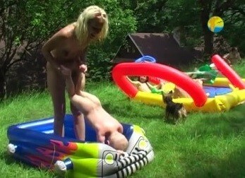 Naturist Freedom: Not only Skipping Ropes - Nudism is a way to improve health and boost self-esteem