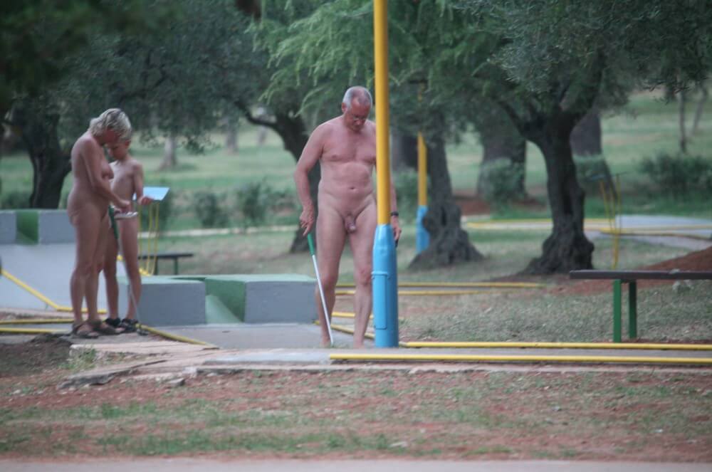 Mini-Golf Nude Participants pics - Loyal Followers of the Movement