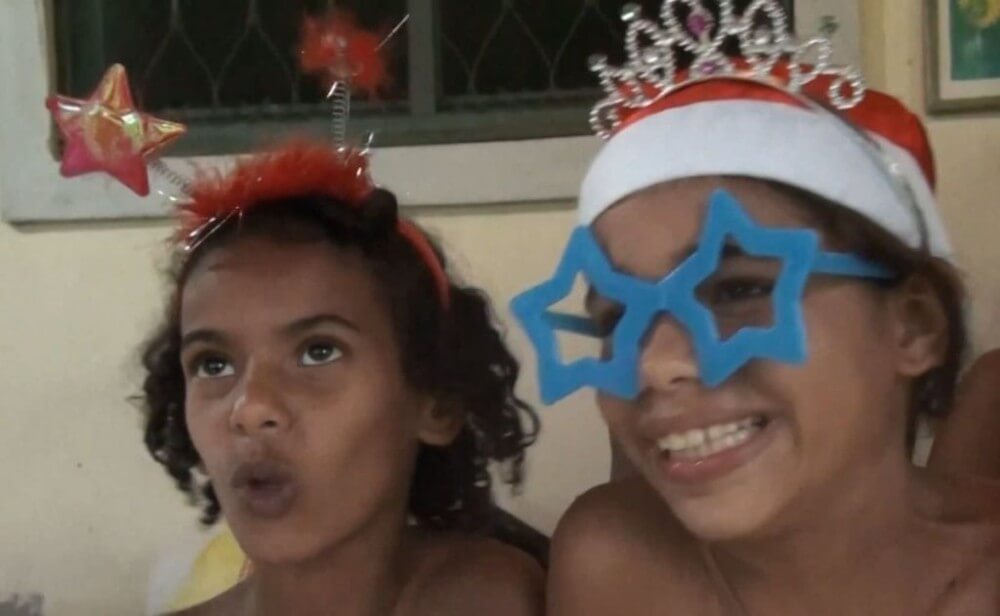 Brazilian Christmas Part 3 Full HD - Support and mutual understanding are important in the nudism movement
