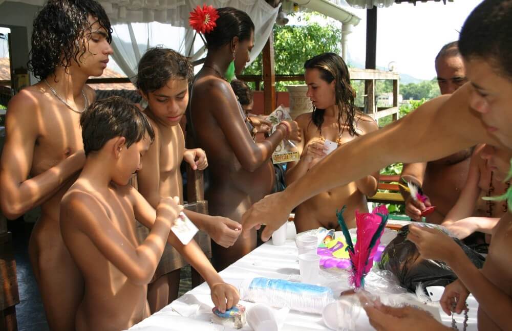 Brazilian Sunshine Beauty photos - Nudism and Respect for Nature and the Environment