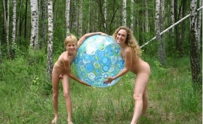 Crimea Family Sand Profile photo gallery - Differences between nudists and naturists
