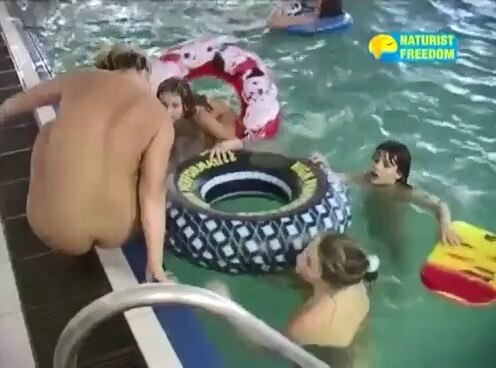 Naturist Freedom Full Pool - Family nudism in the 21st century