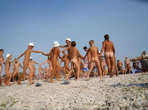 Premium Content # 37 - Naturism and nudism as a philosophy of respect for oneself and the world around us