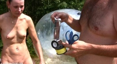 Daytime family picnic # 1 - The desire to be closer to nature and without clothes