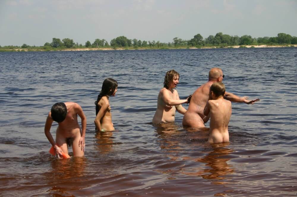 Kiev Water-Front Bathing pics - Unrestricted freedom is a core value in nudism and naturism