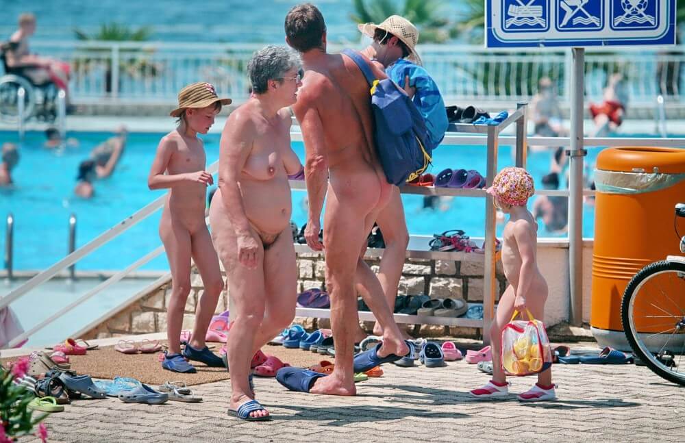 Family Poolside Grouping pics - Nature is considered the bodys natural clothing