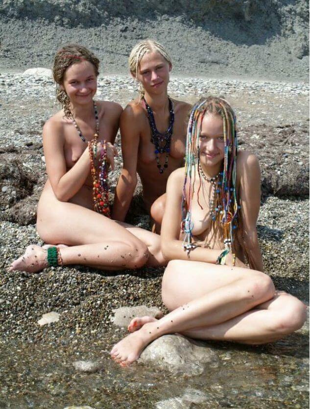 Naturism photo gallery # 49 - Growing up on a nude beach
