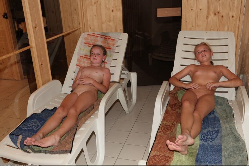 Record center relaxation photos - Openness to the world and new ideas is a defining trait of naturists and nudists