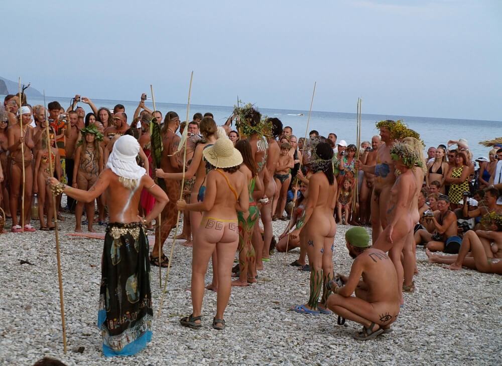 Naturist Party Mega Bash pics - Family nudism in its cultural context